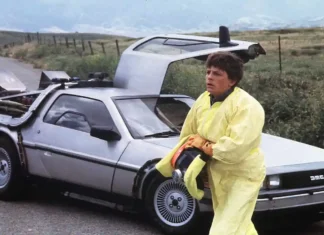 BACK TO THE FUTURE (1985): DeLoreans, Destiny & A Dodgy Doctor